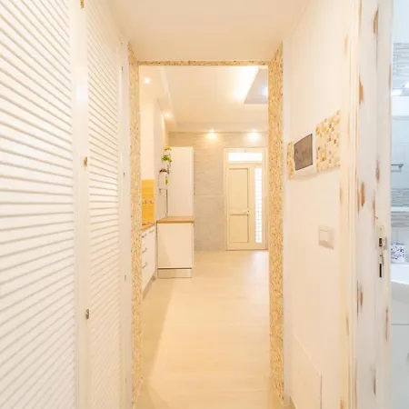 Domo Nora 2 Apartment Olbia