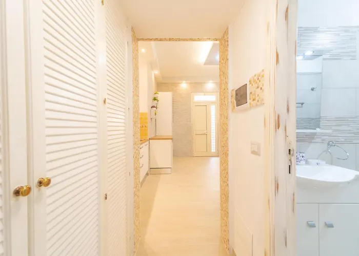 Domo Nora 2 Daire Olbia